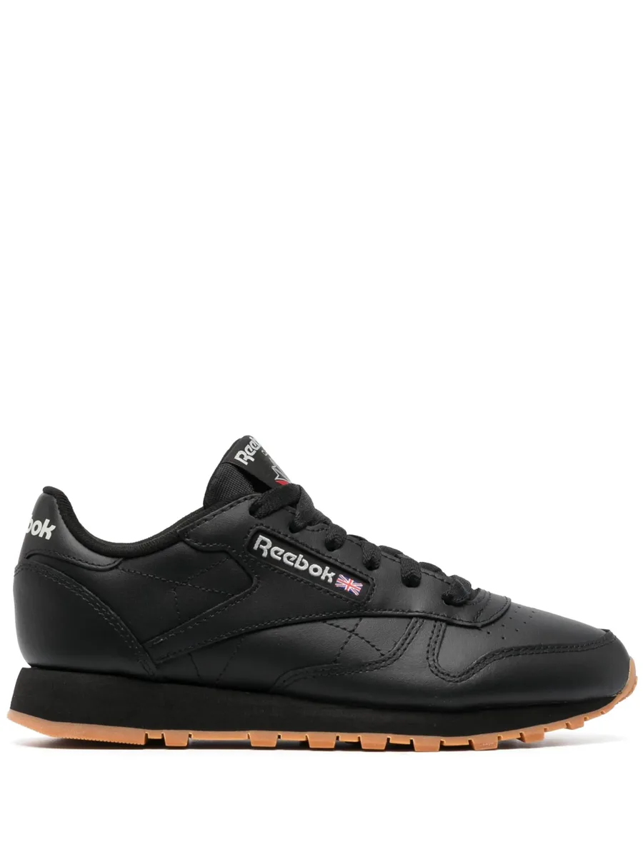 Classic low-top sneakers 1