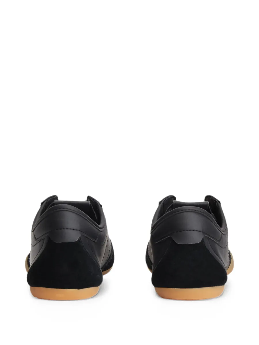 low-top sneakers 5