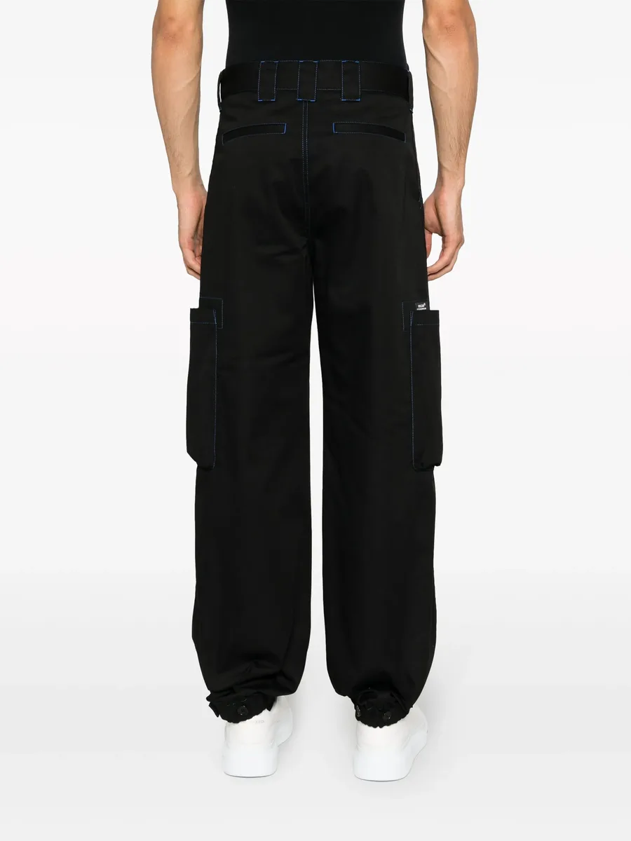 contrasting-stitch logo-patch trousers 8