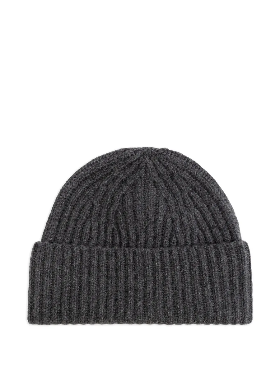 The Menton beanie hat 1