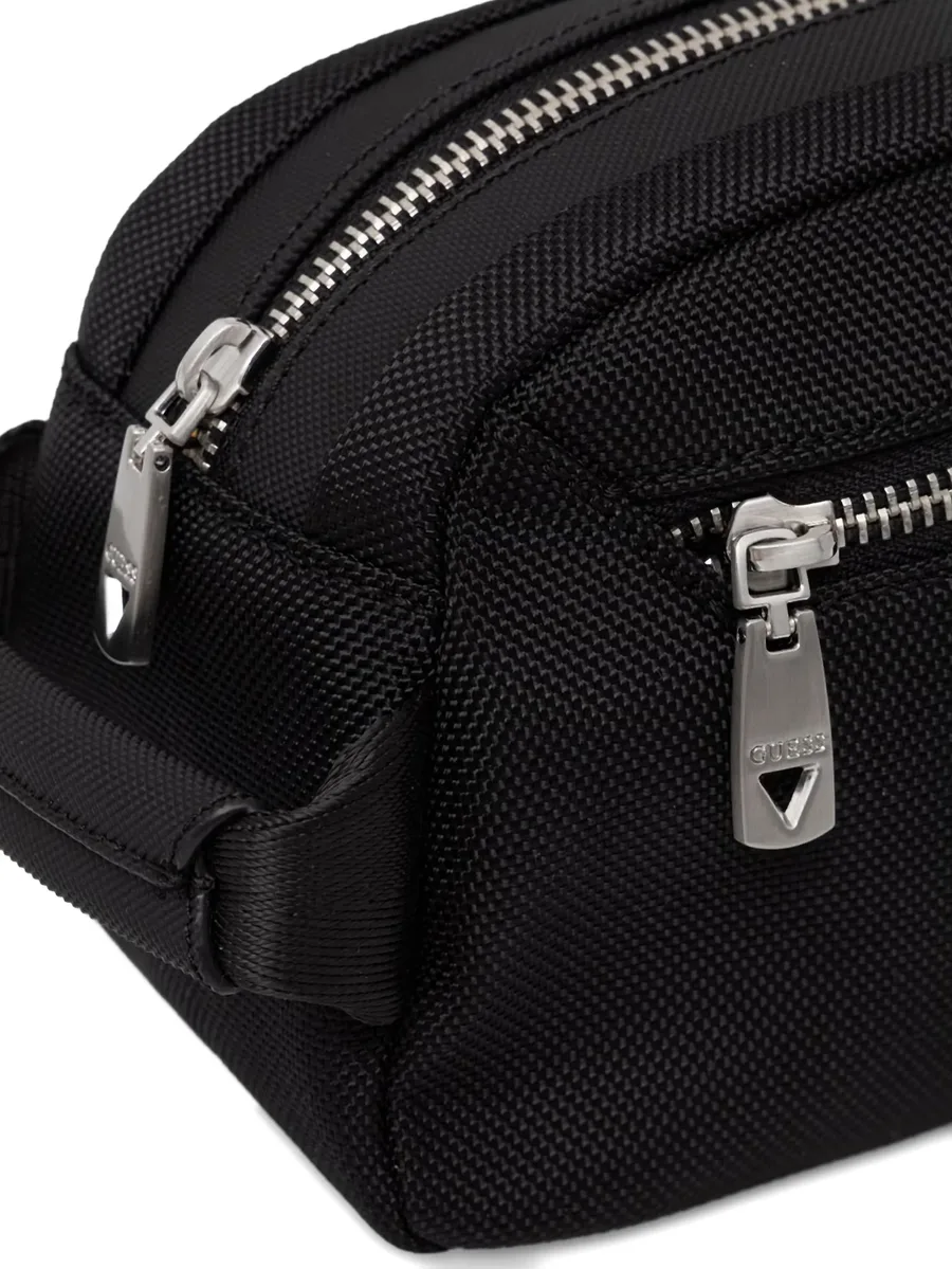 Berna logo-plaque zip-fastening wash bag 8