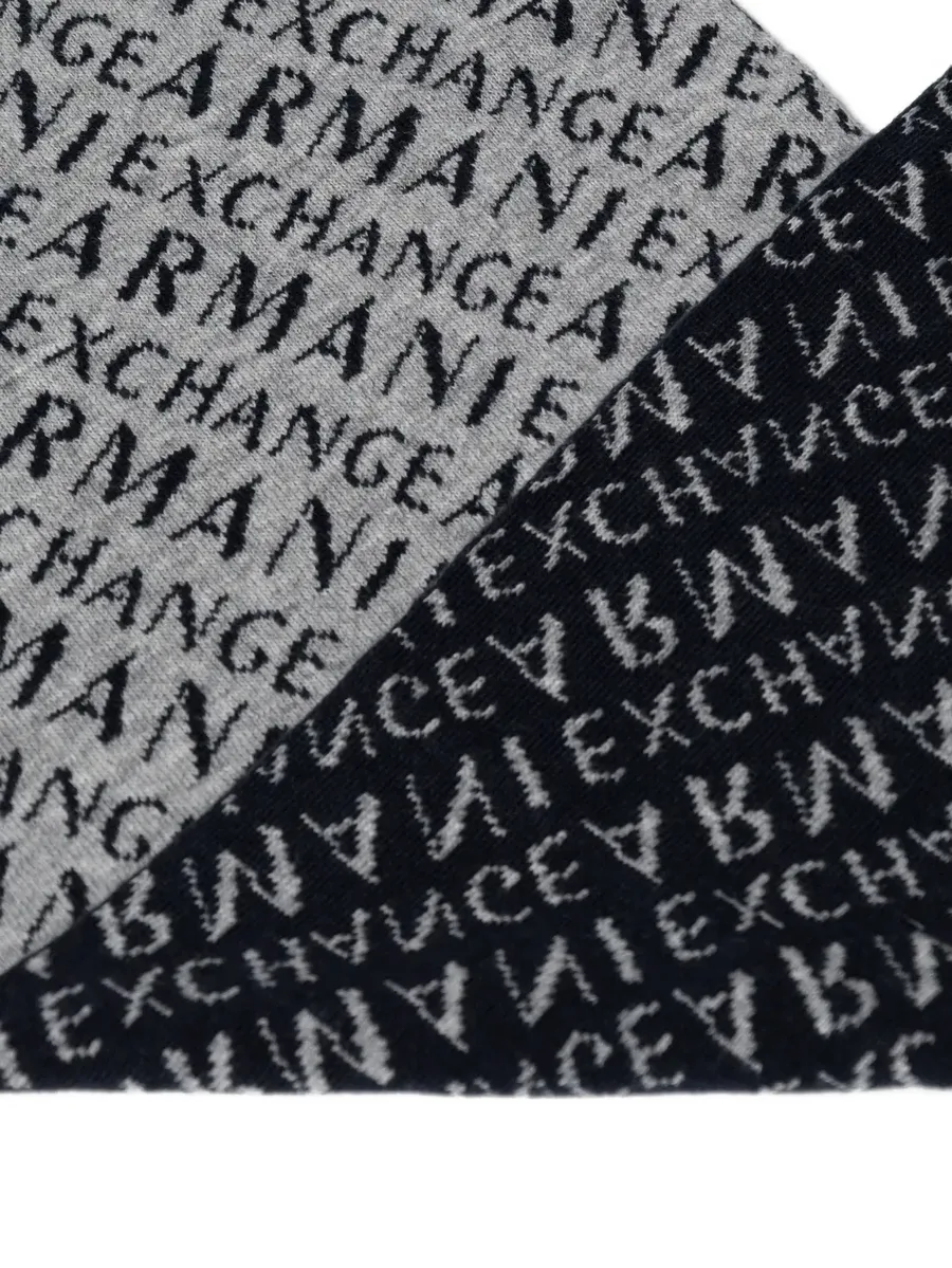 logo-pattern scarf 3