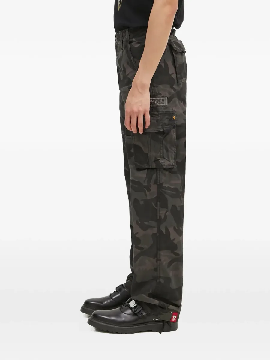 Jat camouflage cargo trousers 5