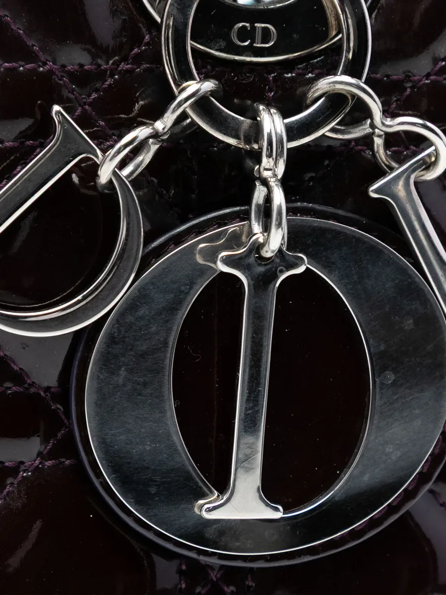 лакированная сумка-сэтчел Cannage Lady Dior среднего размера (2009 год) 14