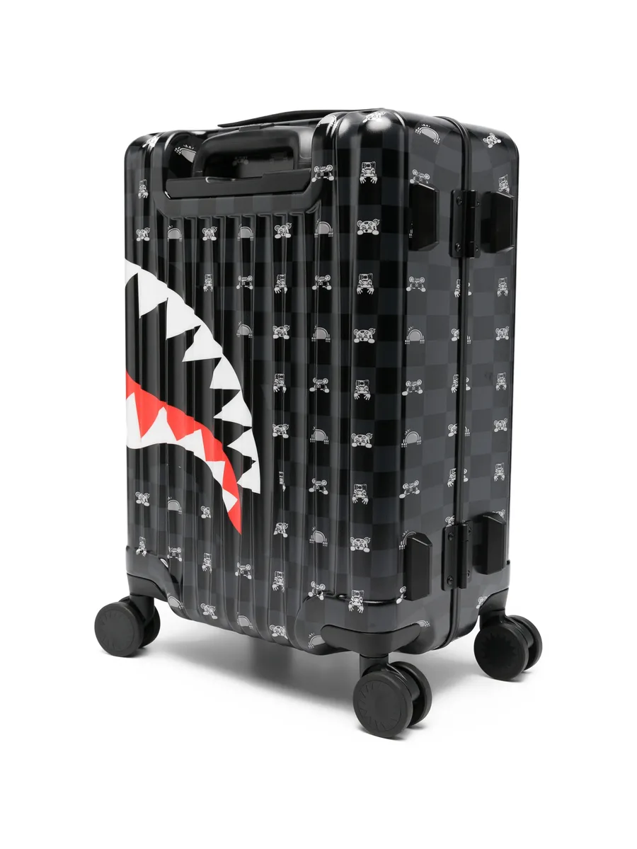 чемодан Shark Mouth в клетку 4