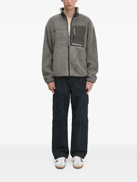 multi-pocket cargo pants