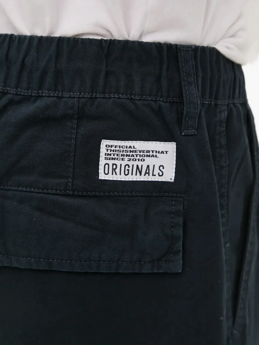 multi-pocket cargo pants 8