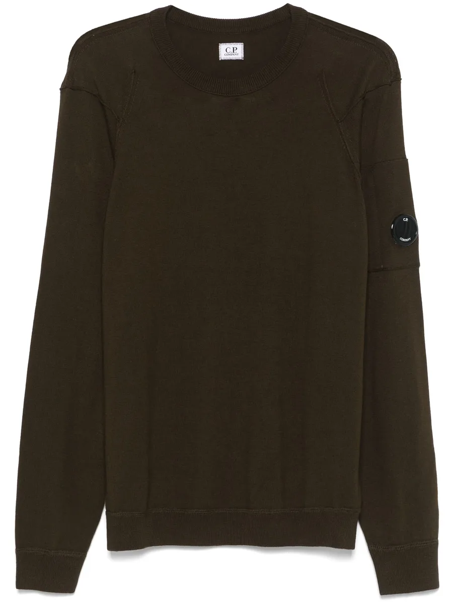 Lens-detail sweater 2