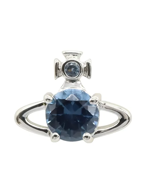 2020s Reina Orb stud earring