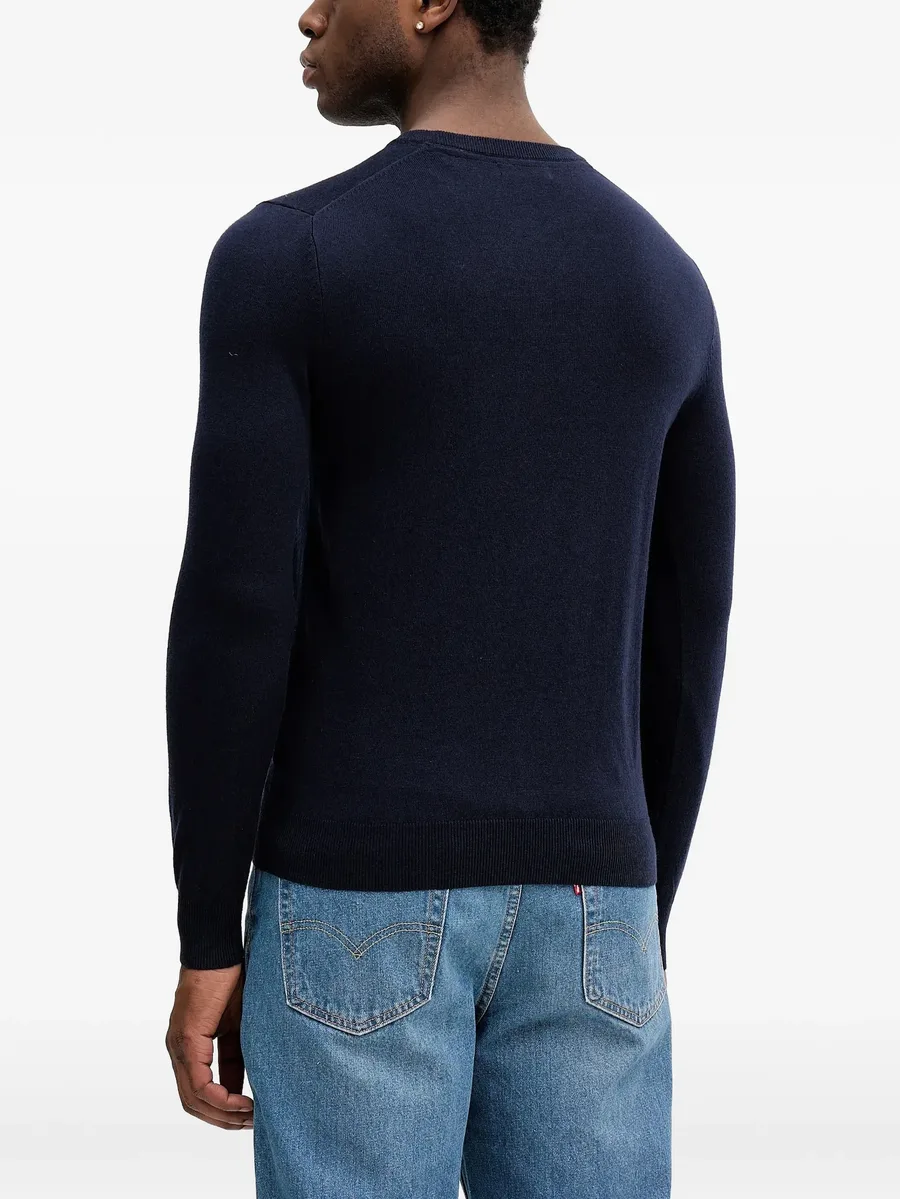 crewneck long-sleeve sweater 6
