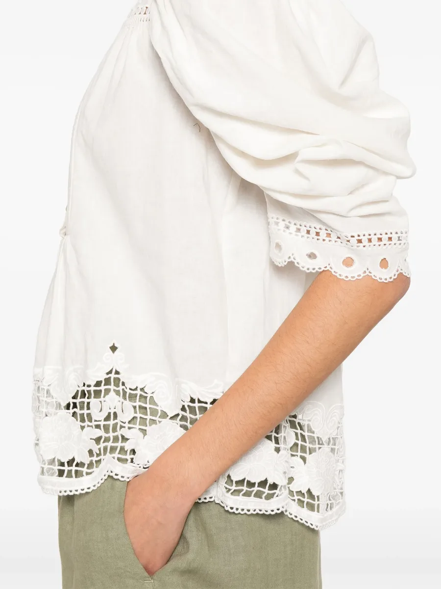 блузка с цветочной вышивкой 9