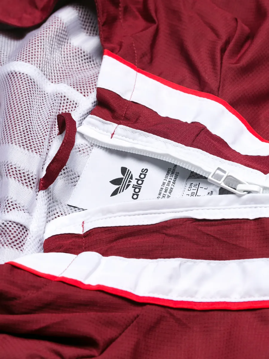 Authentic logo jacket 11