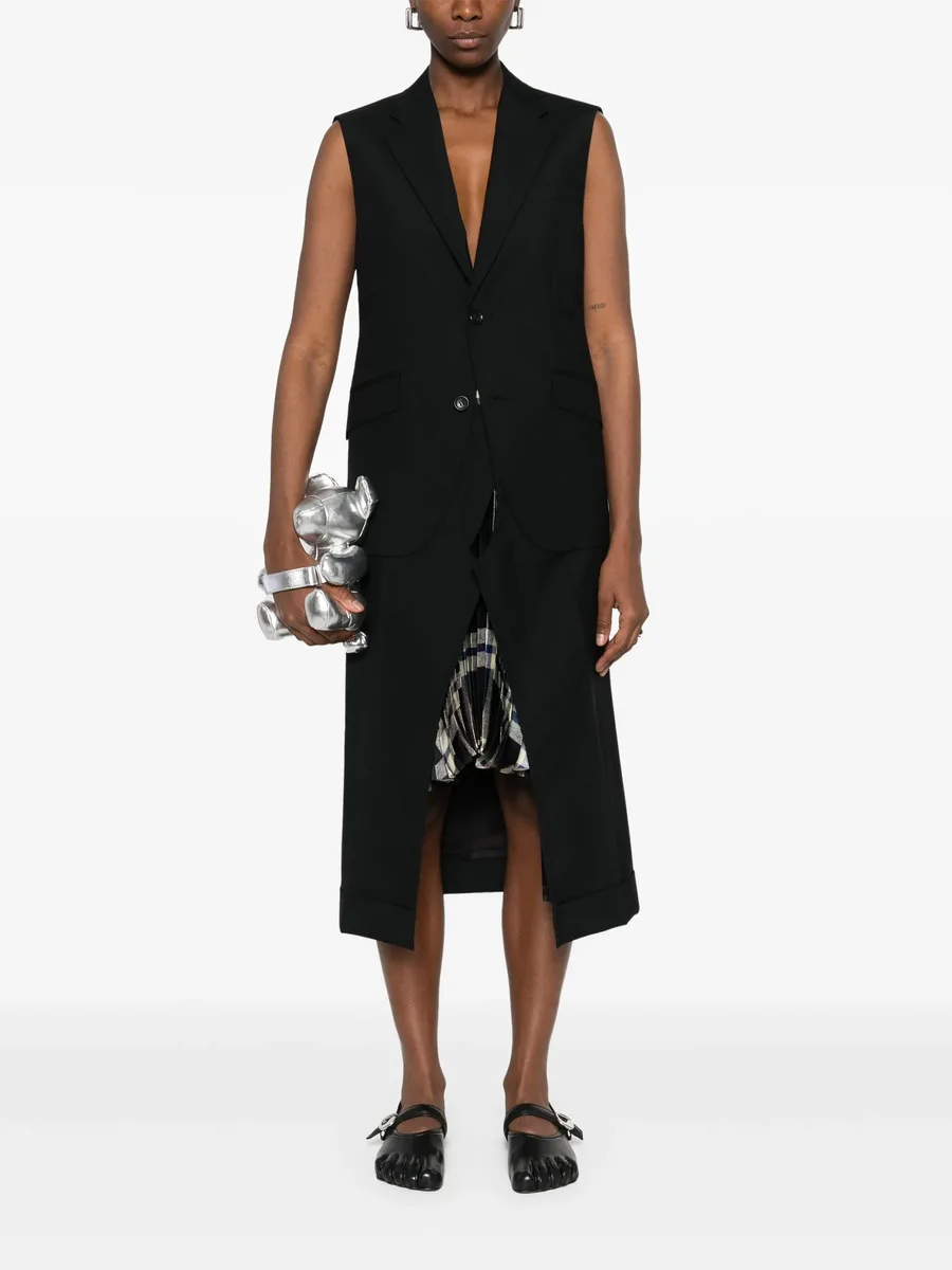 sleeveless coat 3