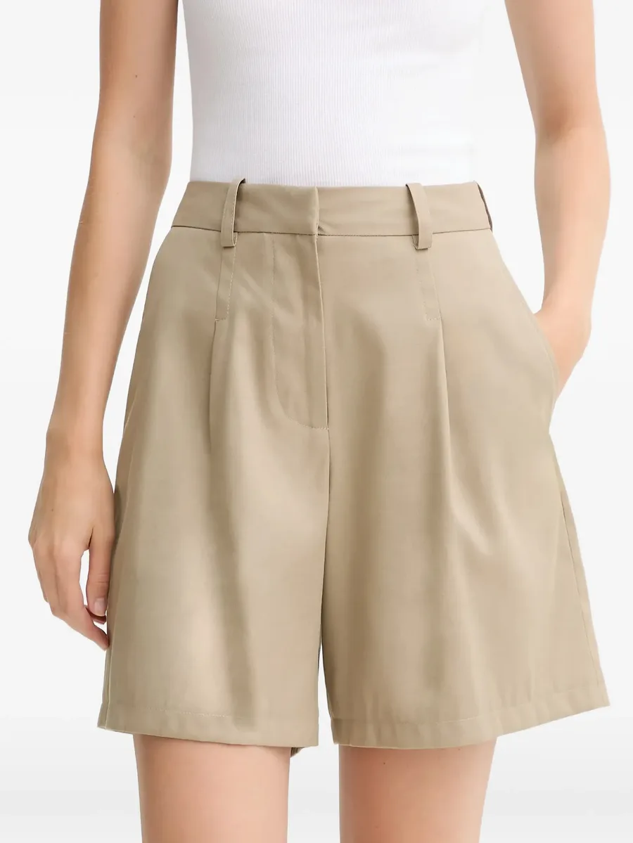 Solenna pleated shorts 1