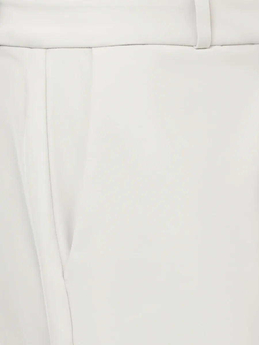 belt-loop Bermuda shorts 9