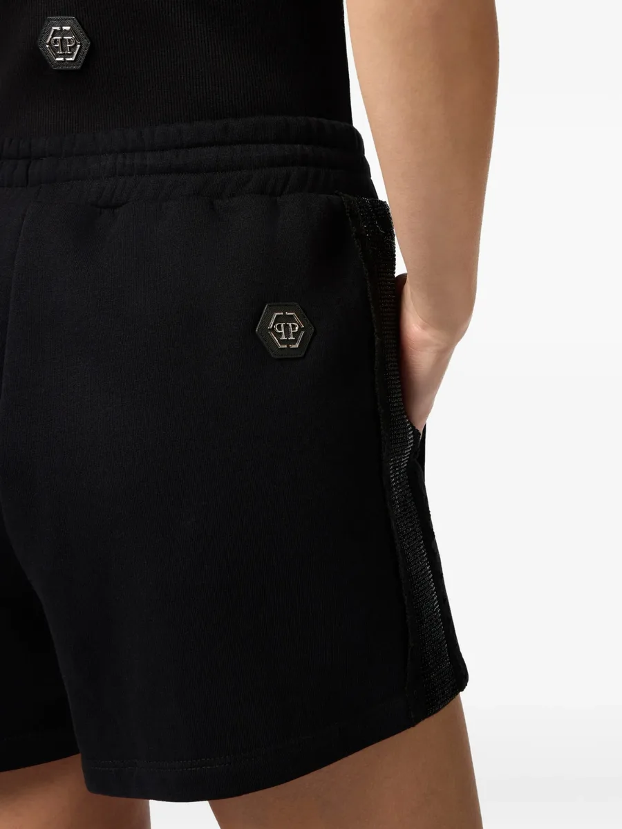 elastic-waistband shorts 10