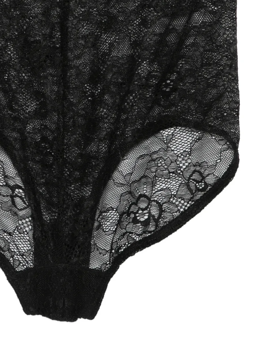 x Lia Aram floral-lace shorts 5