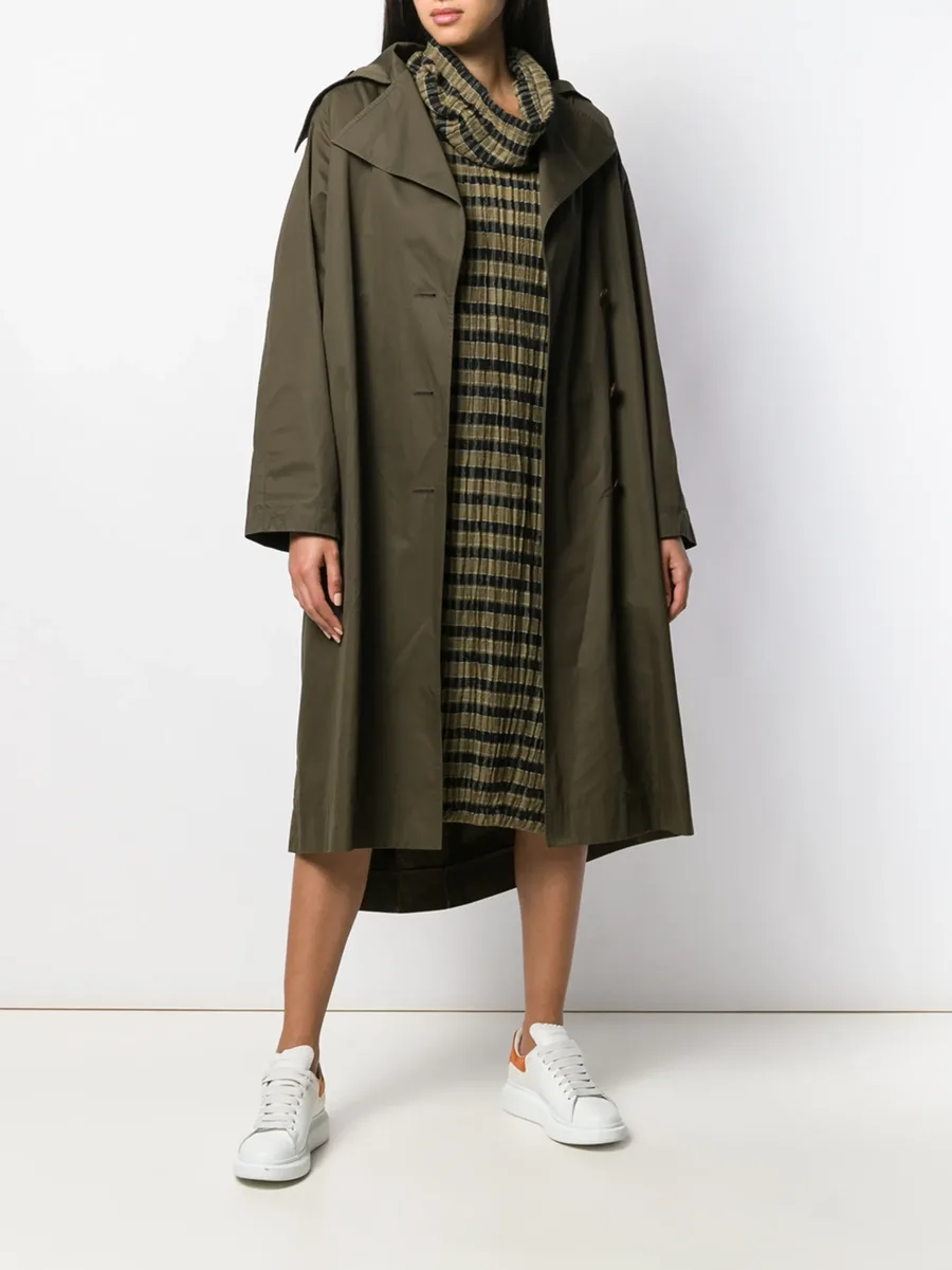 1980s oversized trench coat 3