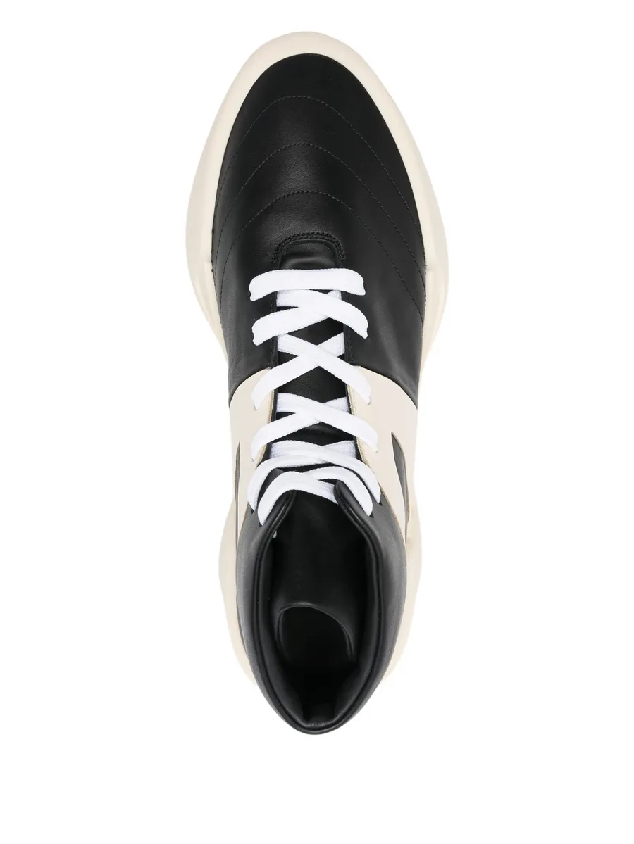 Basketball sneakers 8