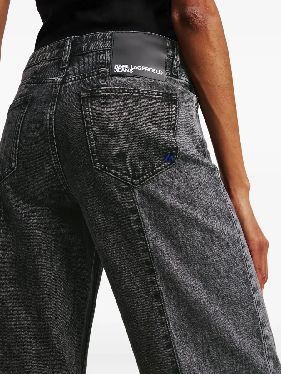 relaxed blocked jeans 9