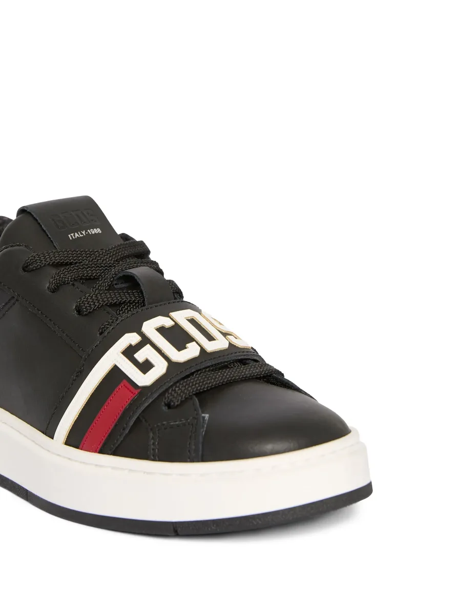 leather sneakers 8