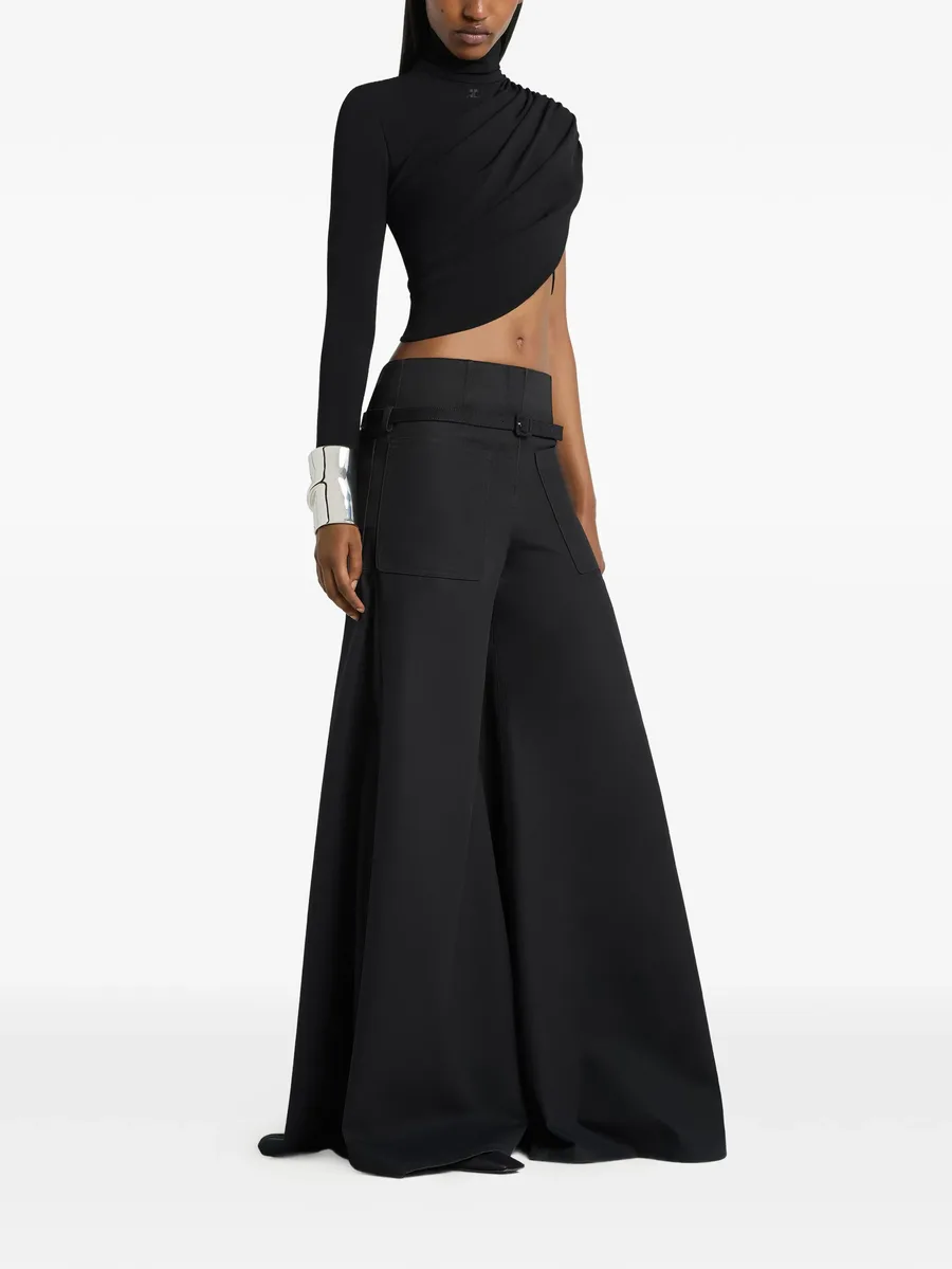 asymmetrical-sleeve cropped top 6