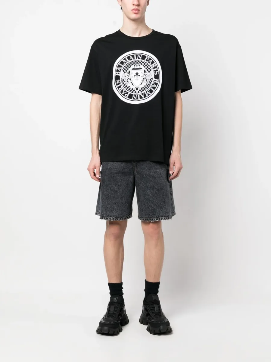 acid-wash denim shorts 4