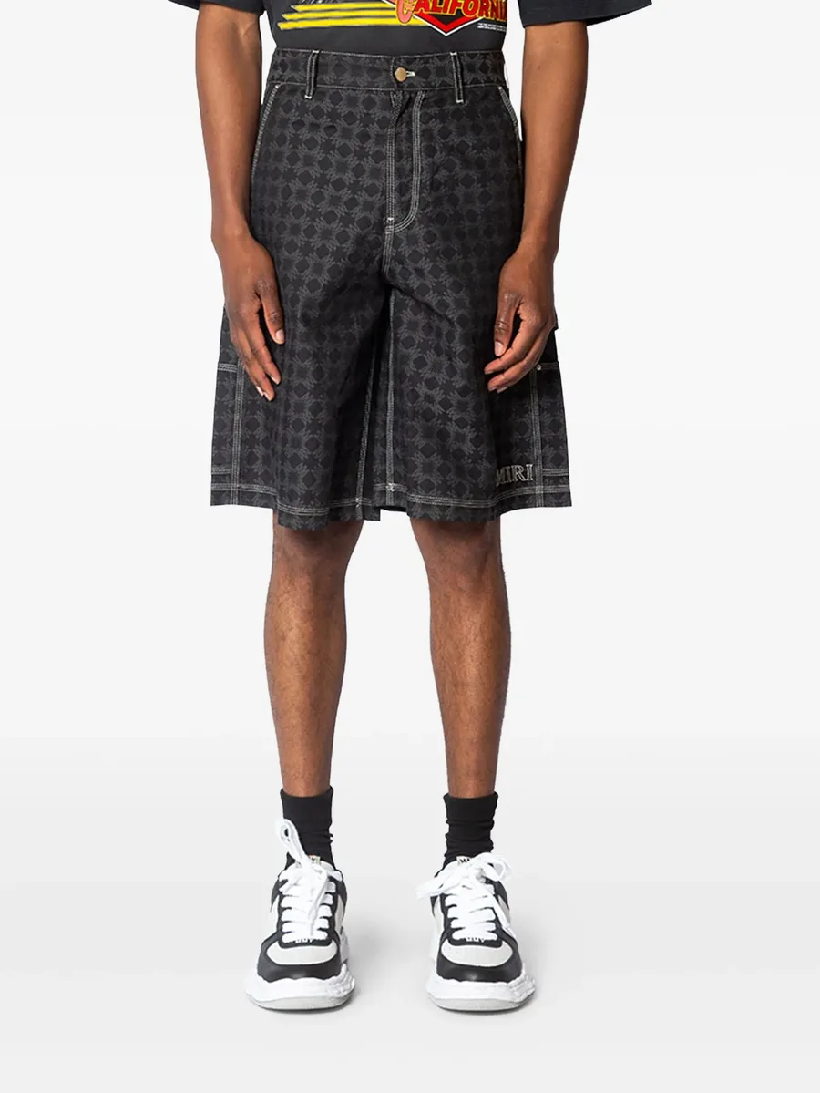 geometric-pattern shorts 2