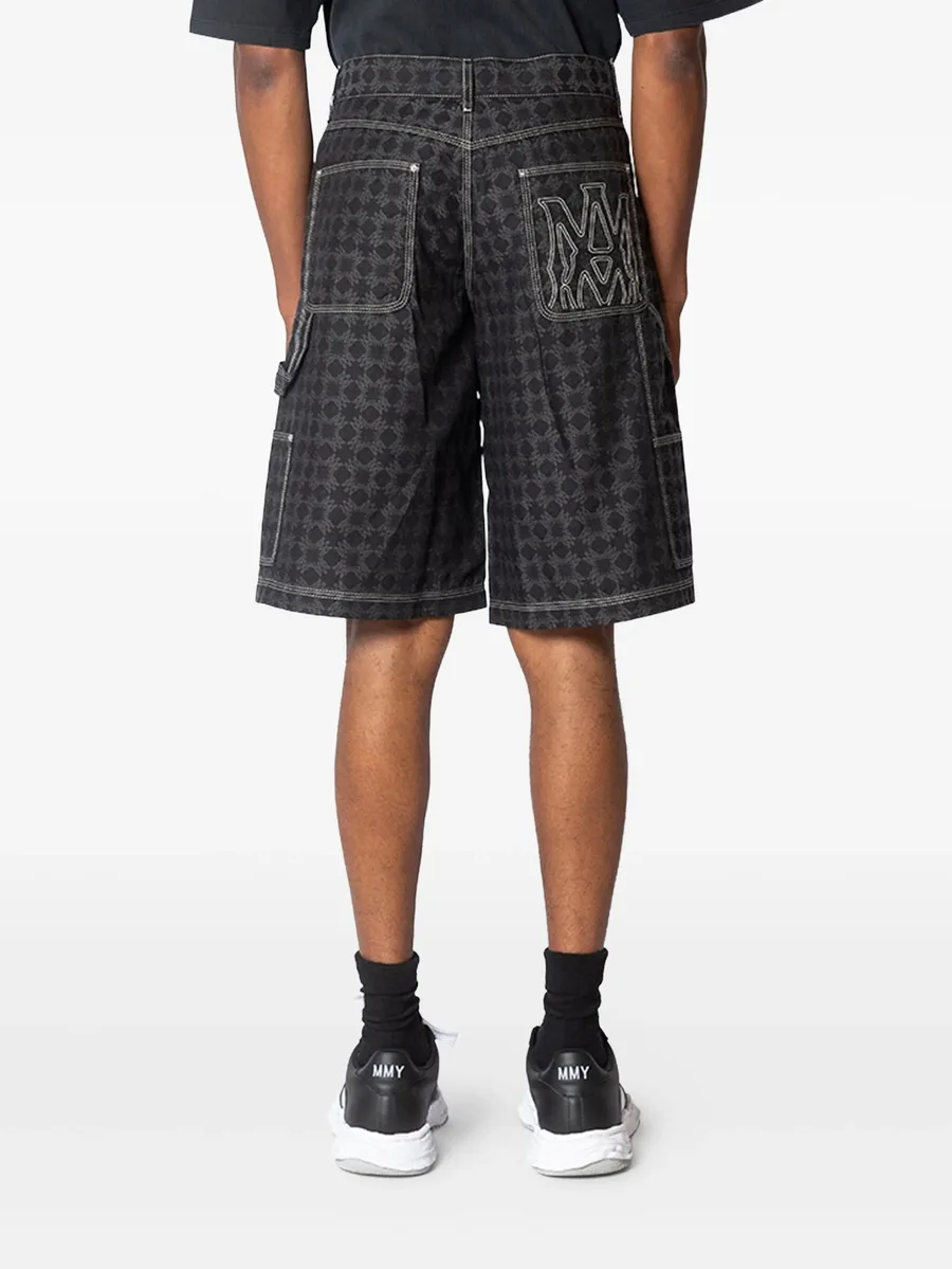 geometric-pattern shorts 8