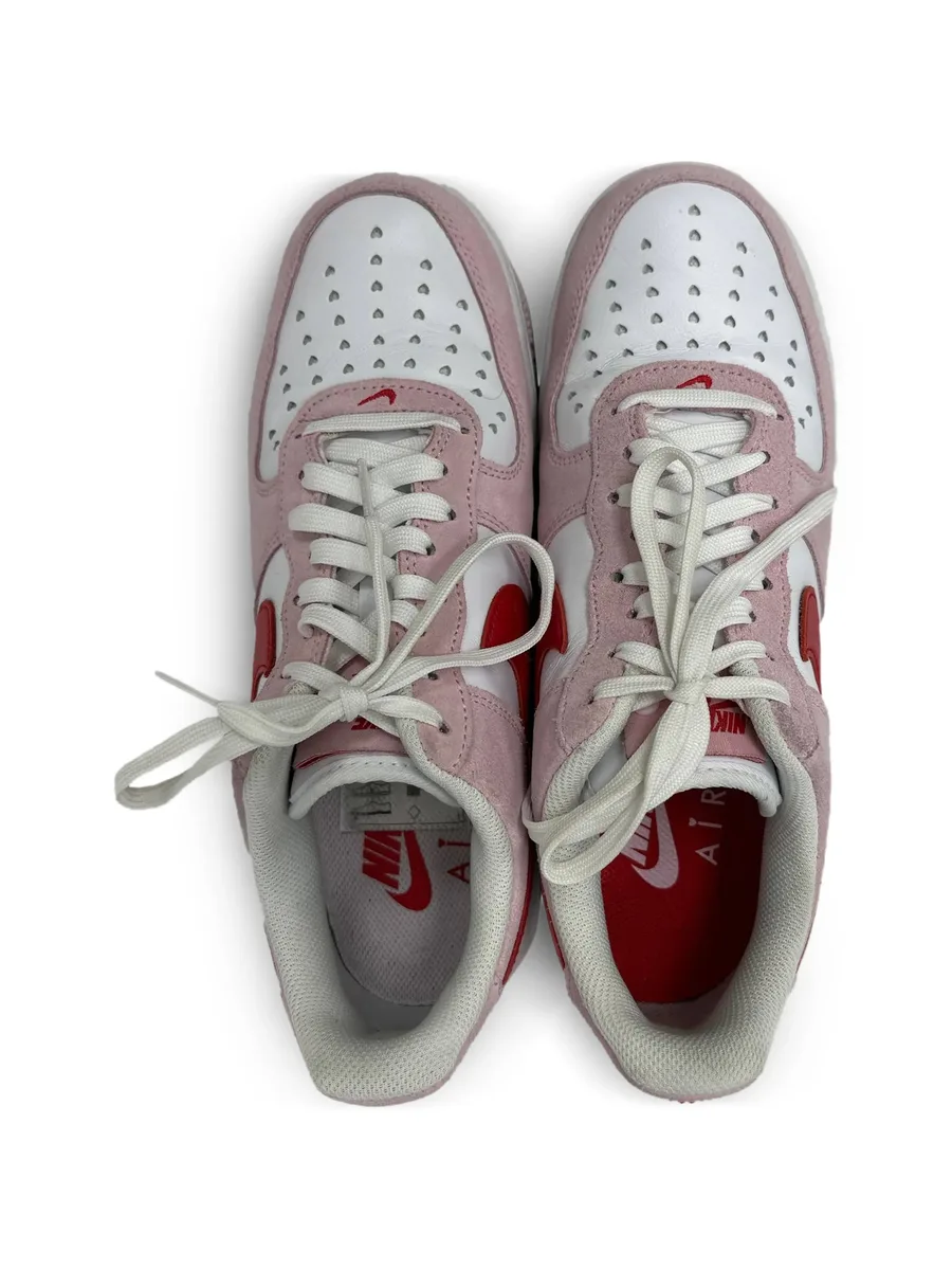 кроссовки Air Force 1 Valentine's Day Love Letter 4