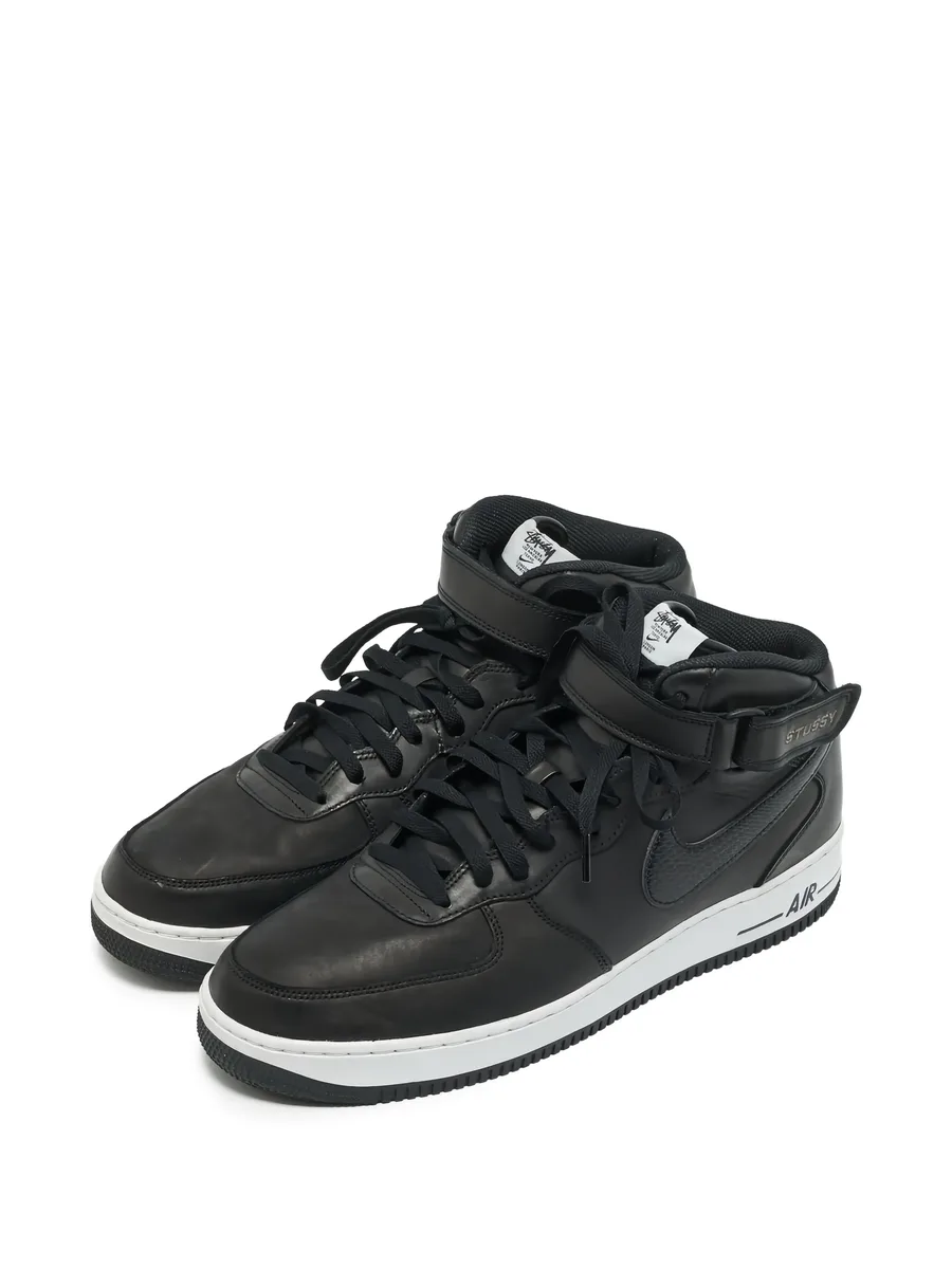 кроссовки Air Force 1 из коллаборации со Stussy 2
