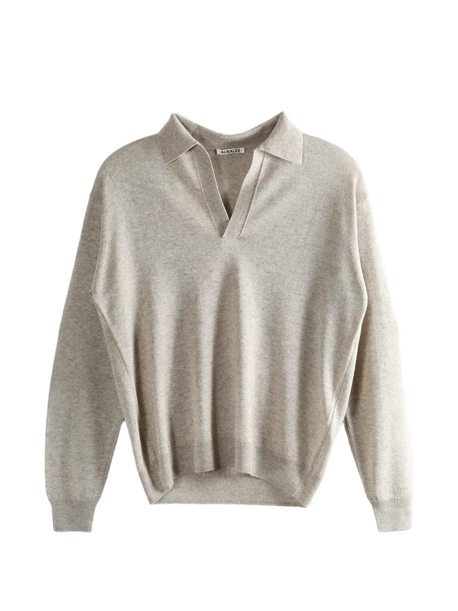 V-neck sweater 1