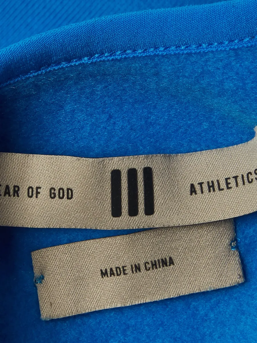 толстовка с логотипом из коллаборации с adidas 4
