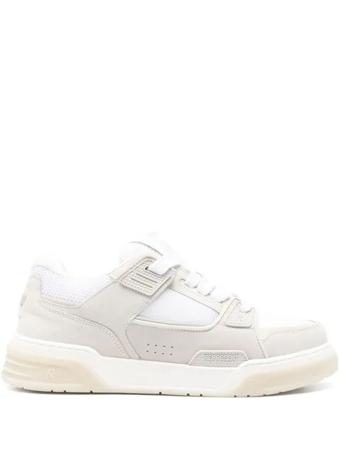 Studio sneakers