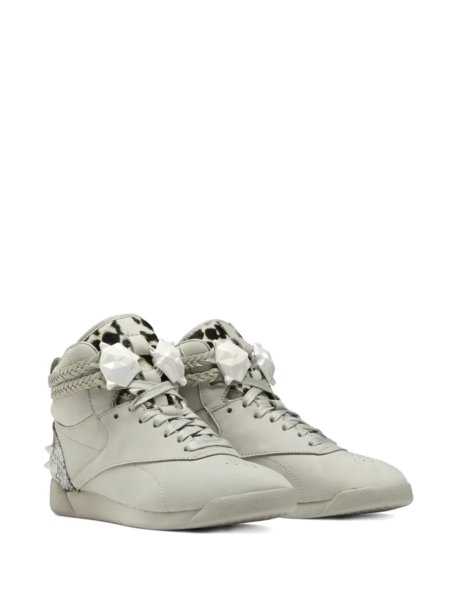 x Wonder Woman 1984 Freestyle sneakers 3