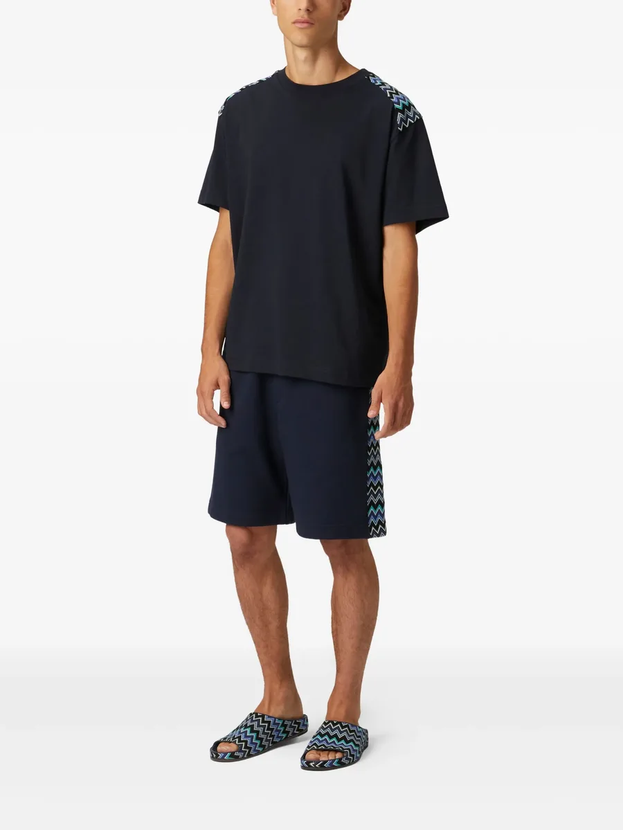 Zigzag-pattern shorts 4