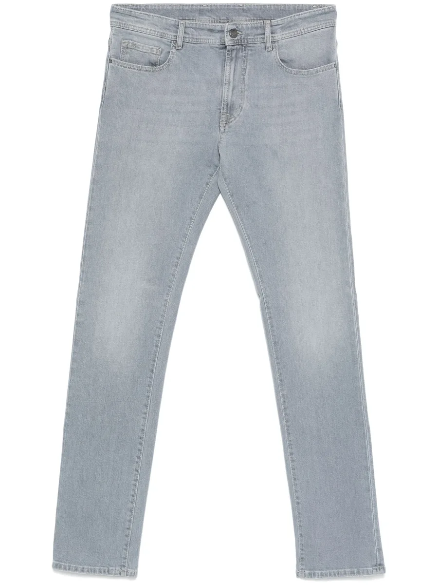 straight jeans 1