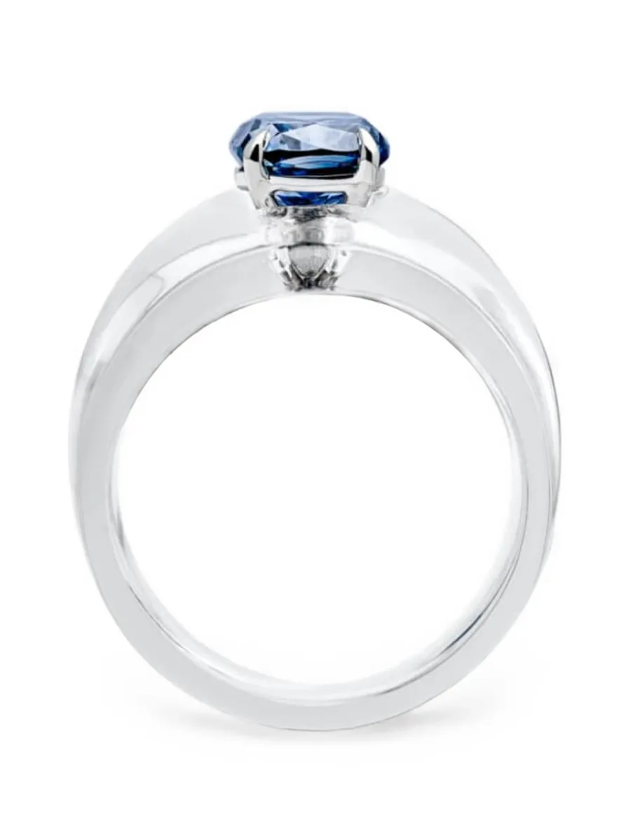 cushion-cut diamond-embellished ring 2