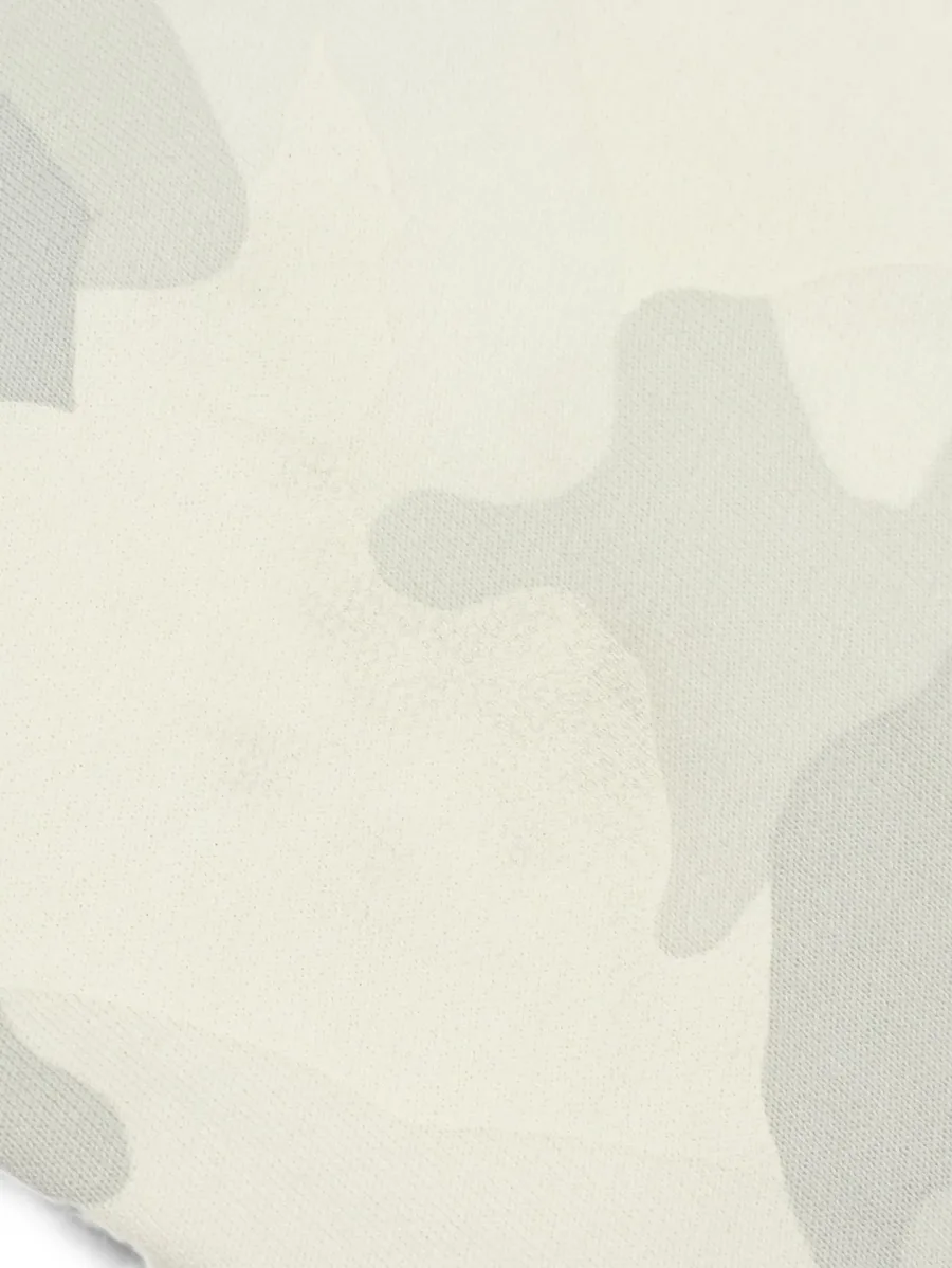 2010s camouflage half-zip hoodie 6