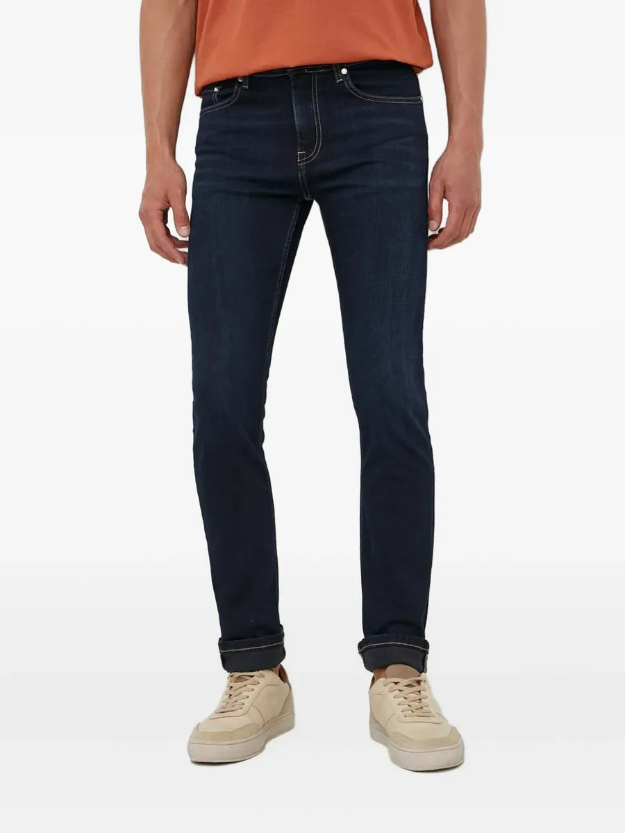 logo patch jeans 1
