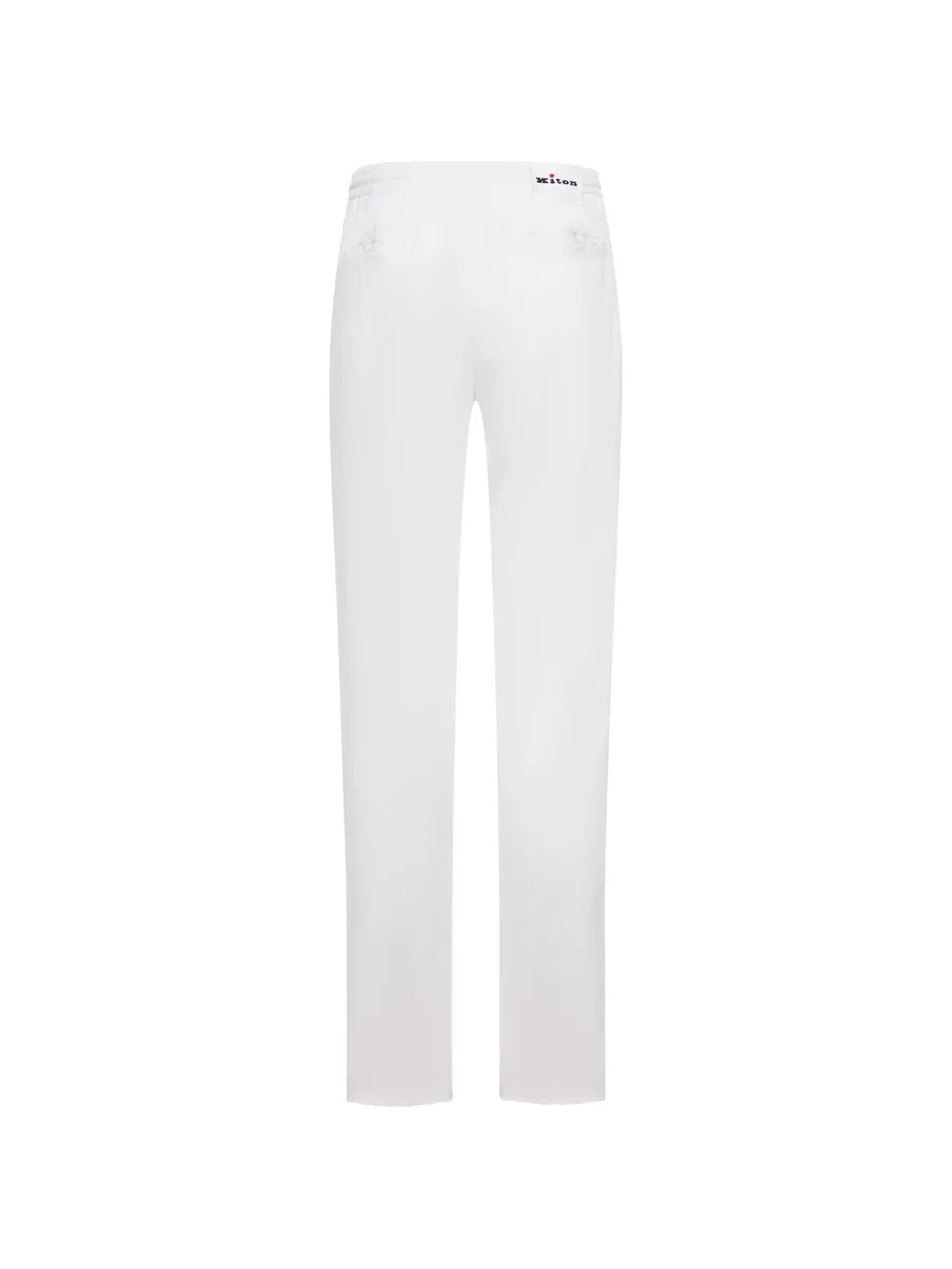 straight-leg jeans 3