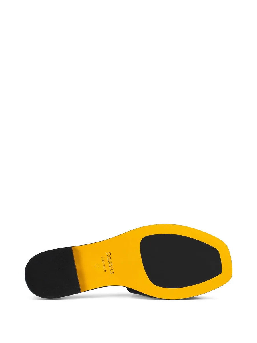 leather sandals 6