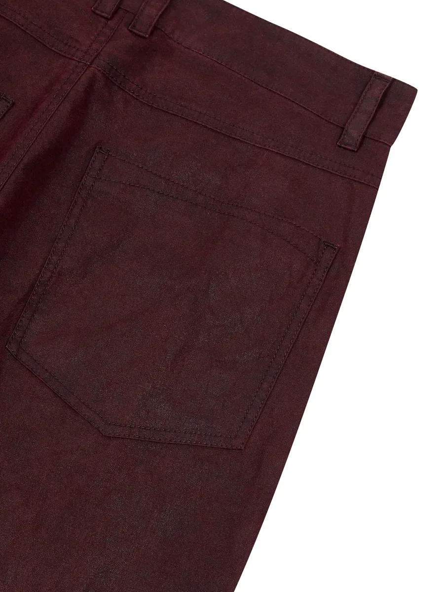 straight-leg jeans 9