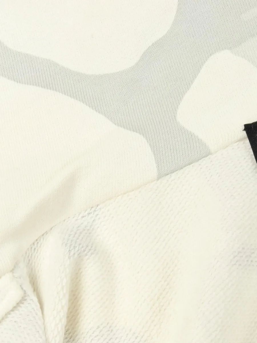 2010s camouflage half-zip hoodie 3