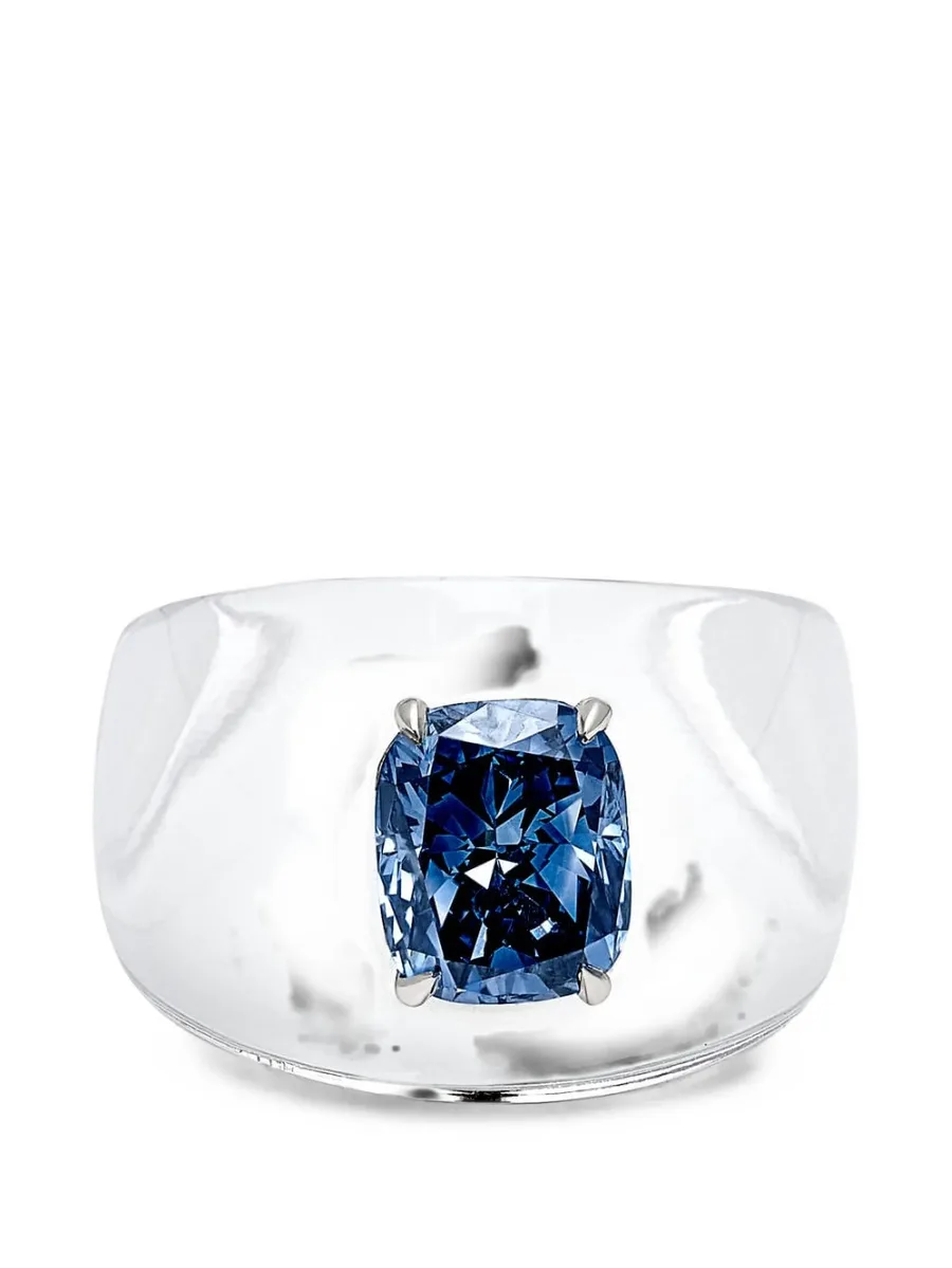cushion-cut diamond-embellished ring 3