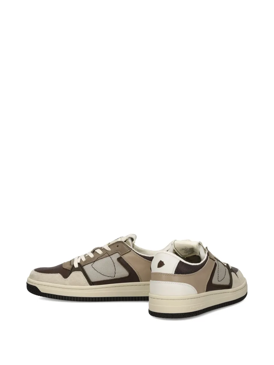 panelled low-top sneakers 11