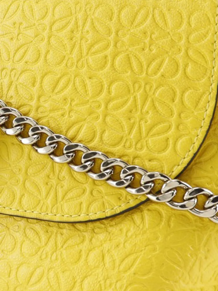 2010-2026 Leather Repeat Anagram Avenue crossbody bag 12
