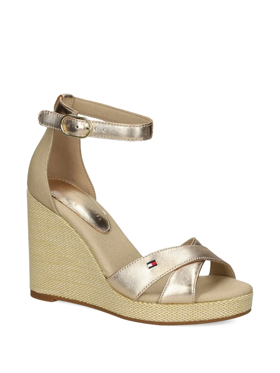 leather sandals 3