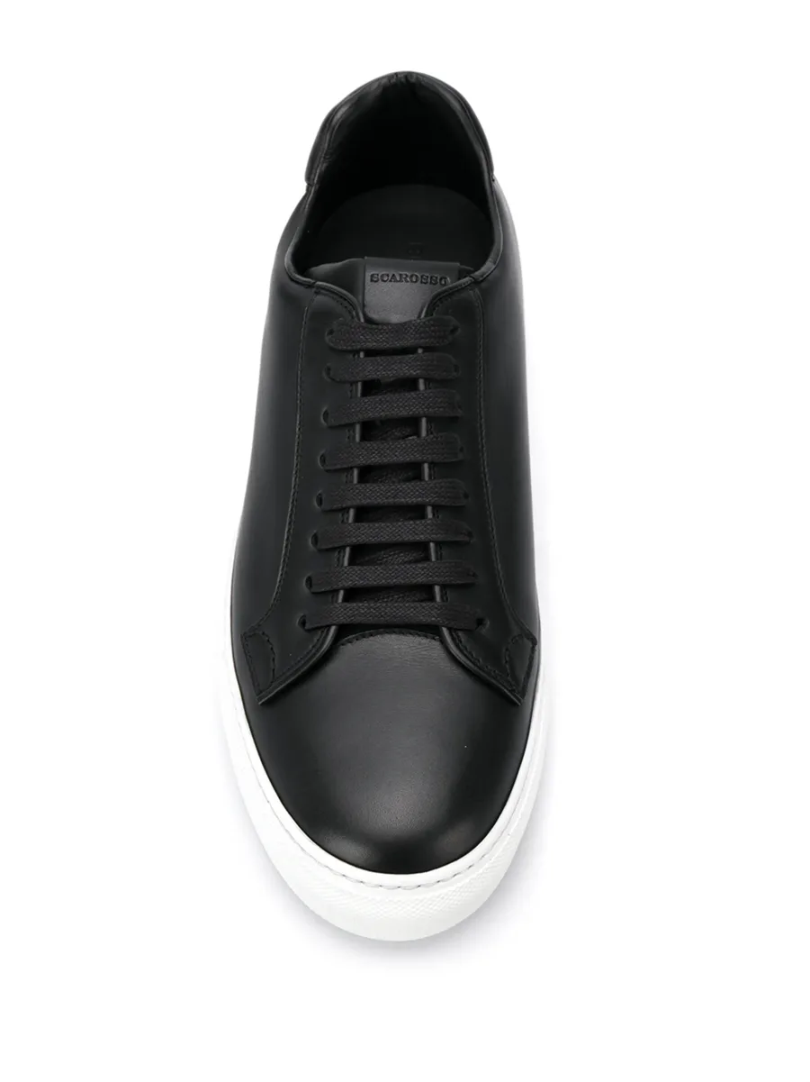 low-top sneakers 7
