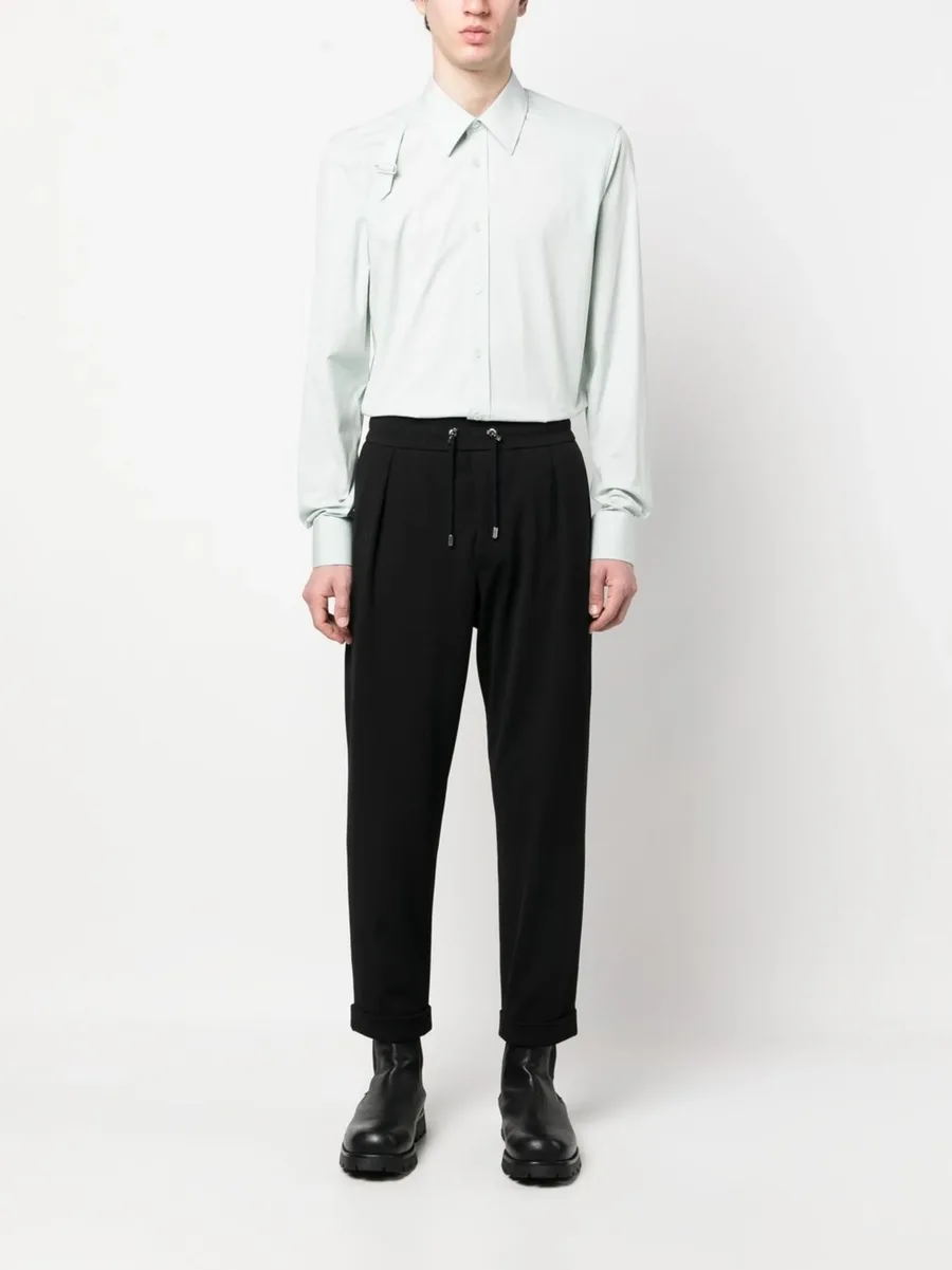 drop-crotch cropped trousers 3